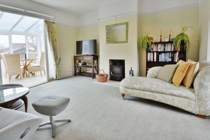 Burford Road, Cirencester, Gloucestershire photo 2