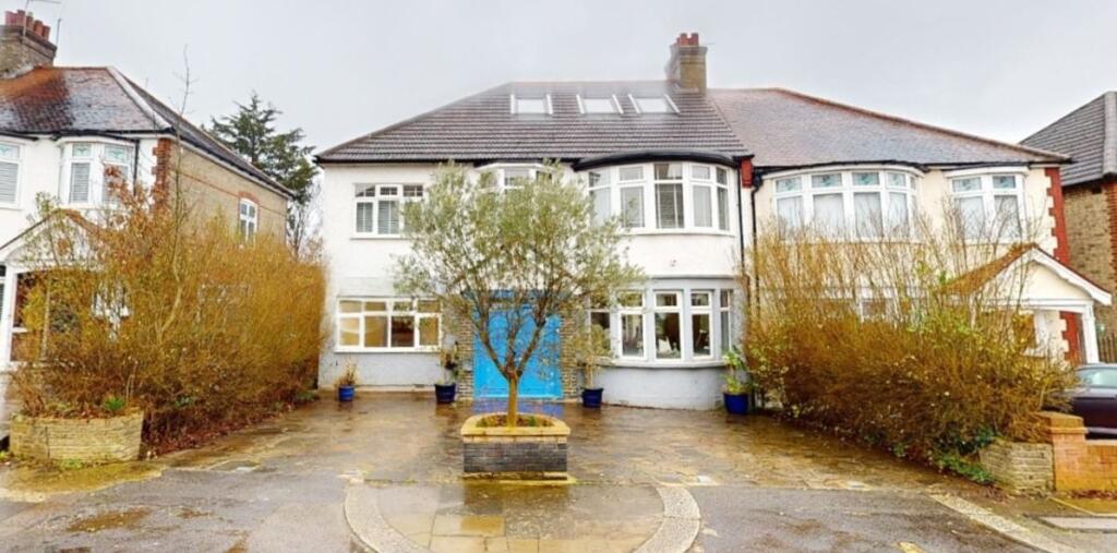 Main image of property: Hillfield Park, Winchmore Hill