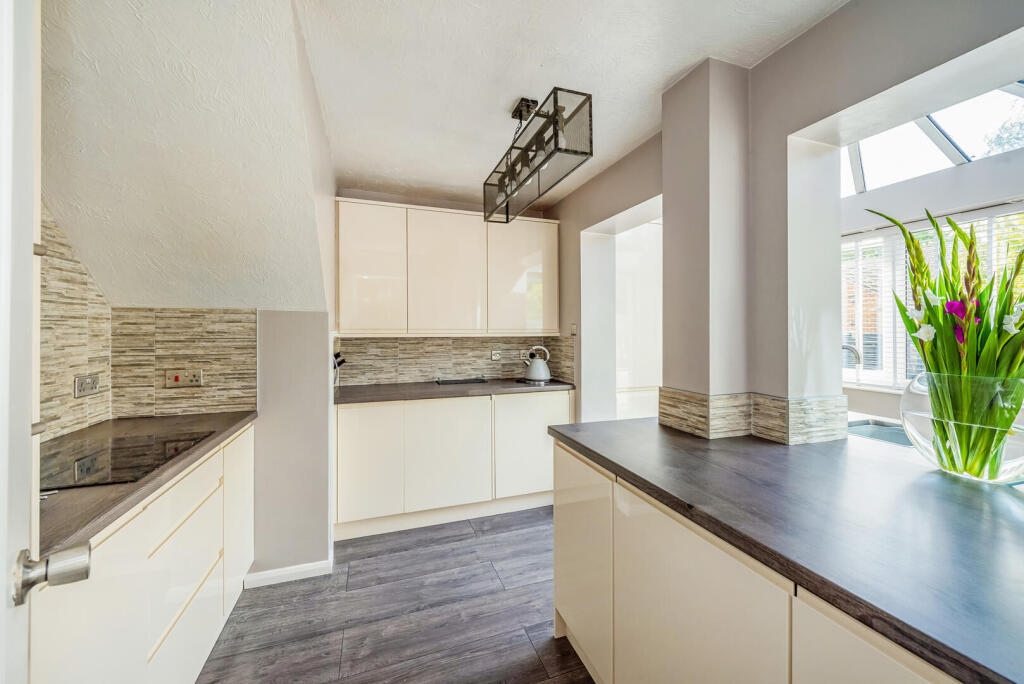 House in Southampton - View 2