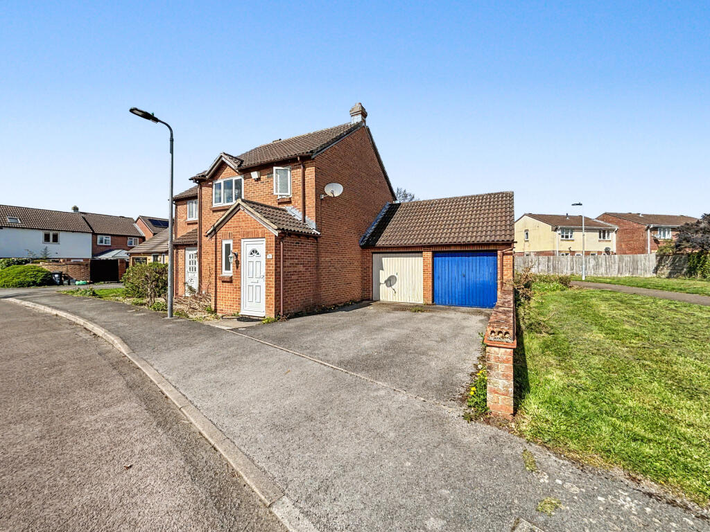 Main image of property: Winsbury Way, Bradley Stoke, Bristol, Gloucestershire, BS32 9BE, GB
