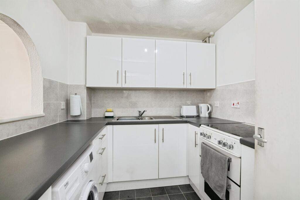 Additional image 3 of Winchester Close, Rowley Regis