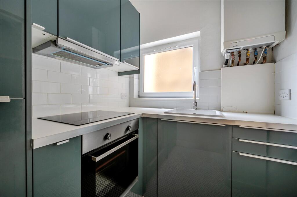 Apartment in London - View 5