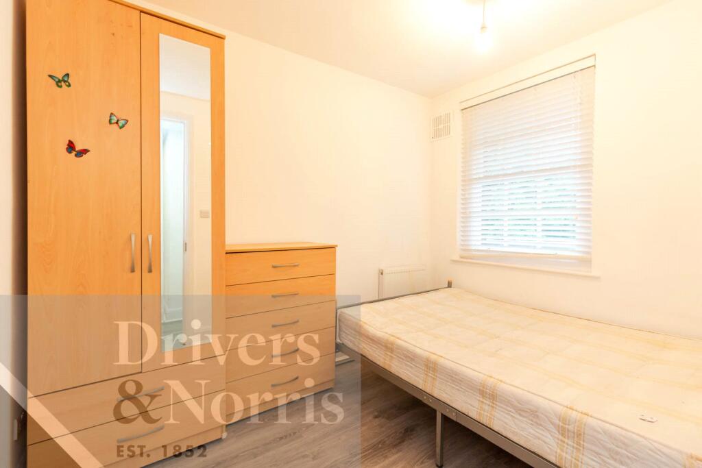 Apartment in London - View 4