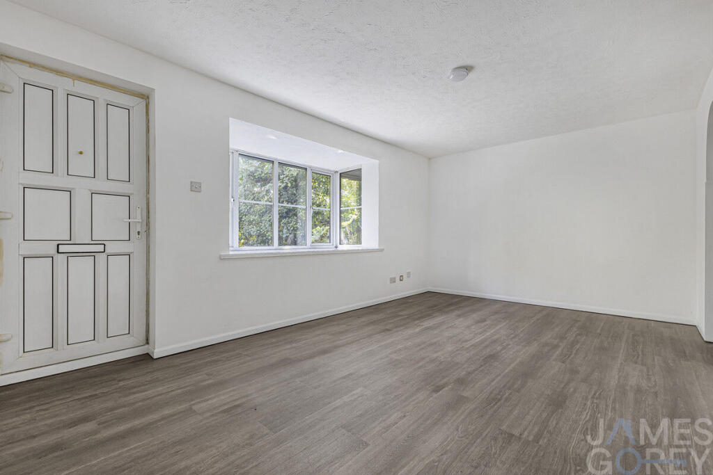 Main image of property: Knights Manor Way, Dartford, DA1 5SD