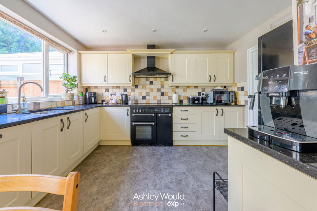 Additional image 3 of Cherry Tree Lane, Halesowen, B63 1DU