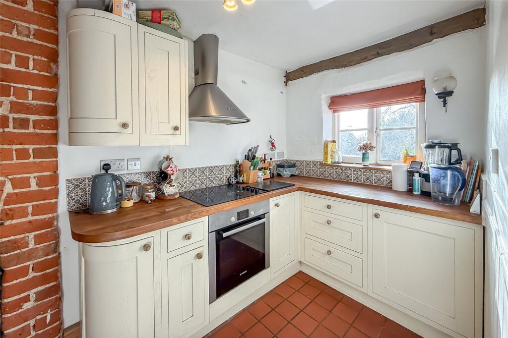 House in St Albans - View 2