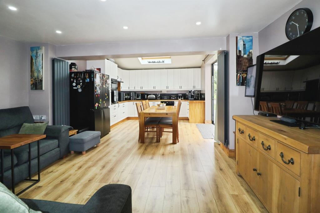 House in Cardiff - View 3