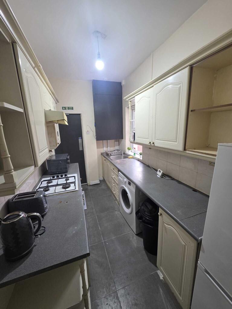 Additional image 8 of 4 Rooms Available In, Sparkhill, B11