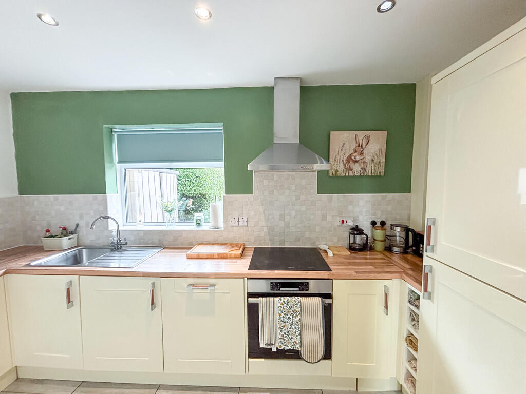 House in Cardiff - More