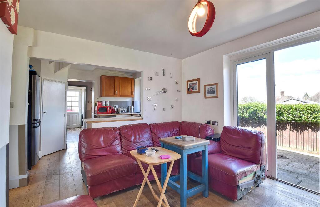 House in Tonbridge - View 4