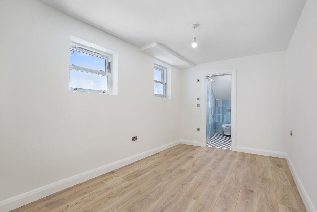 3 bedroom ground floor flat for rent