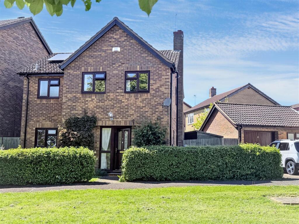 Main image of property: Constantine Way, Bancroft Park, Milton Keynes