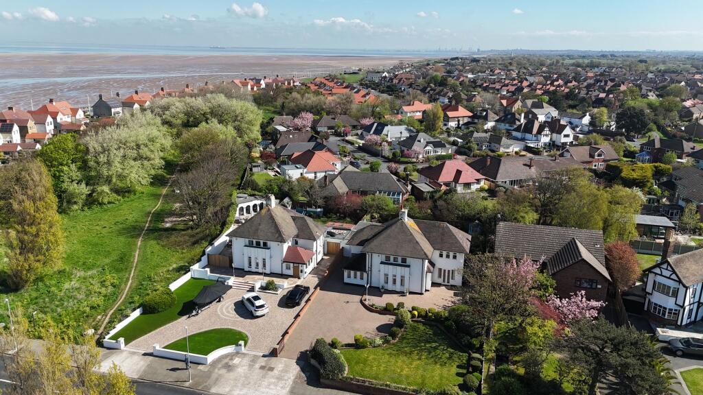 Main image of property: Roman Road, Wirral, CH47