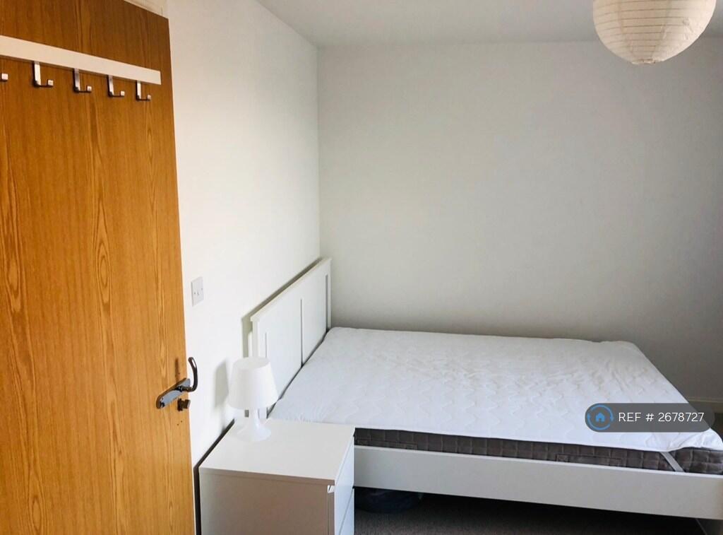 Main image of property: Cotton Close, Colliers Wood/Wimbledon, CR4