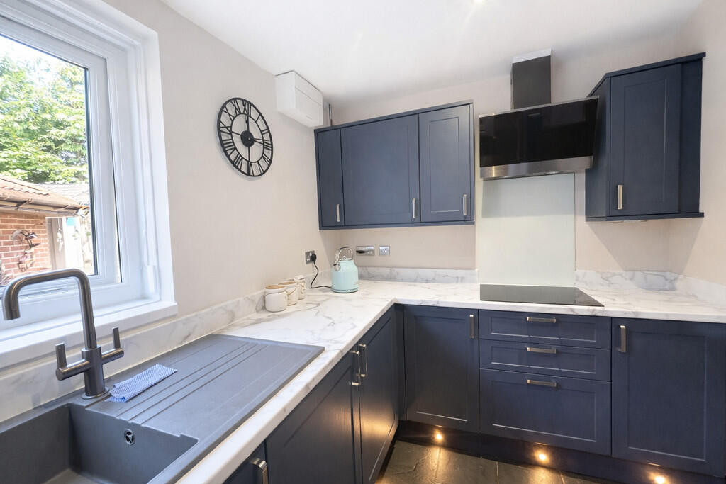 Additional image 4 of Penny Hill Drive, Clayton, Bradford