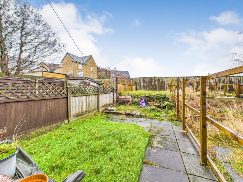 Additional image 12 of Manywells Crescent, Cullingworth, Bradford