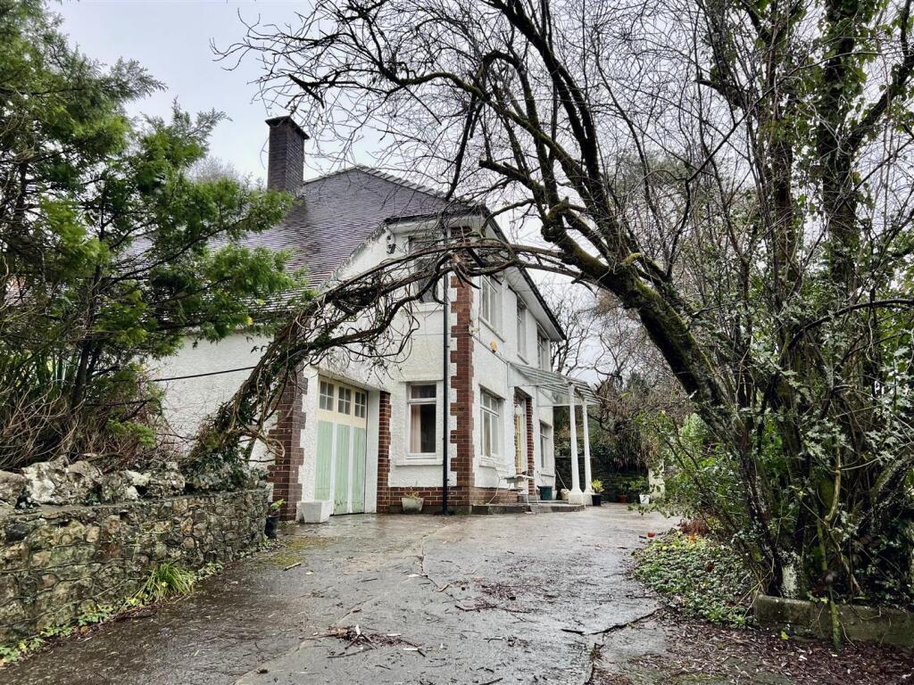 Main image of property: Pentregwenlais Road, Llandybie, Ammanford