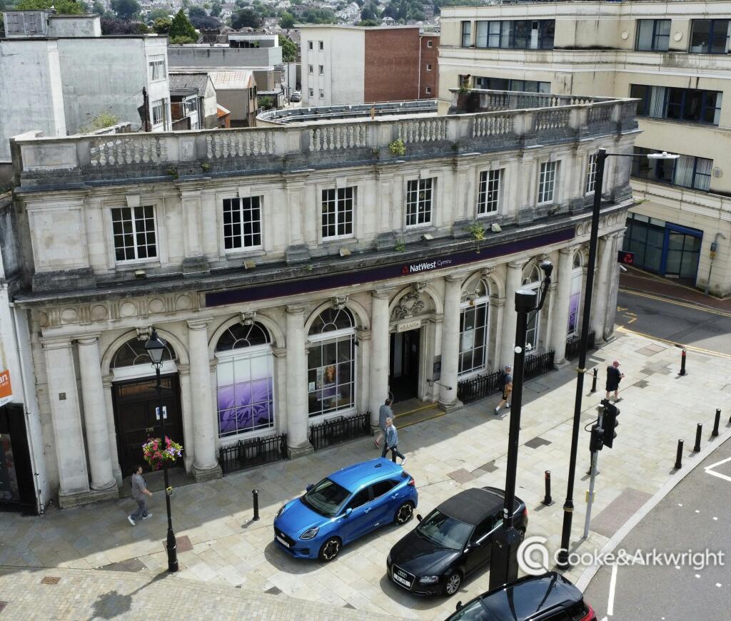 Main image of property: 35 Green Street, Neath, SA11 1DB