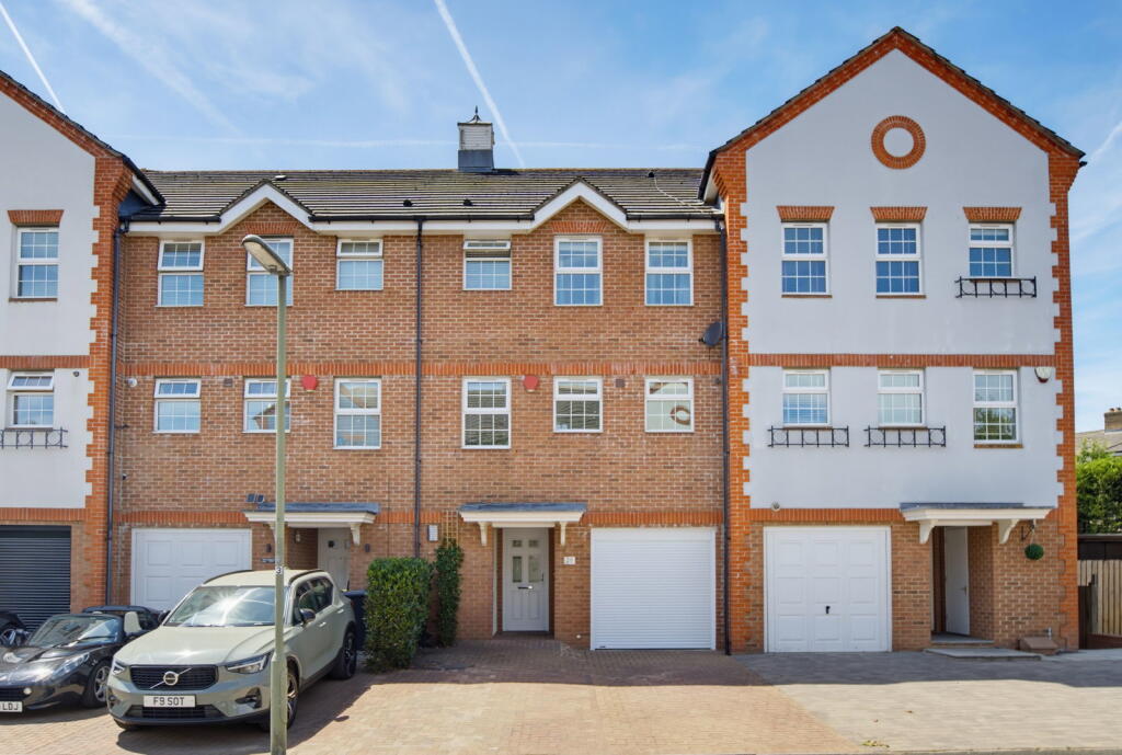 Main image of property: Meadow View, Chertsey, KT16