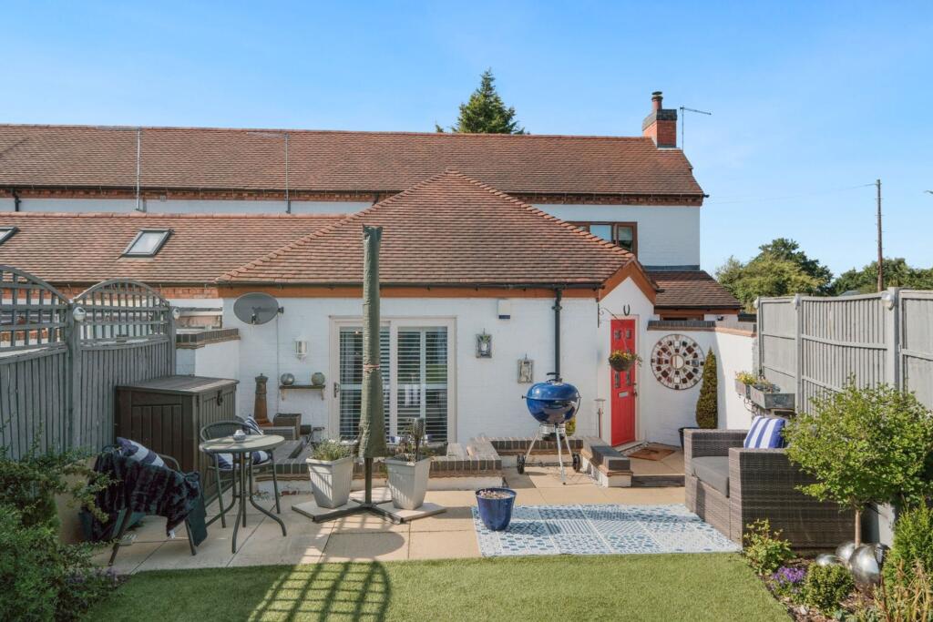 Main image of property: Sharpway Gate, Stoke Prior, B60