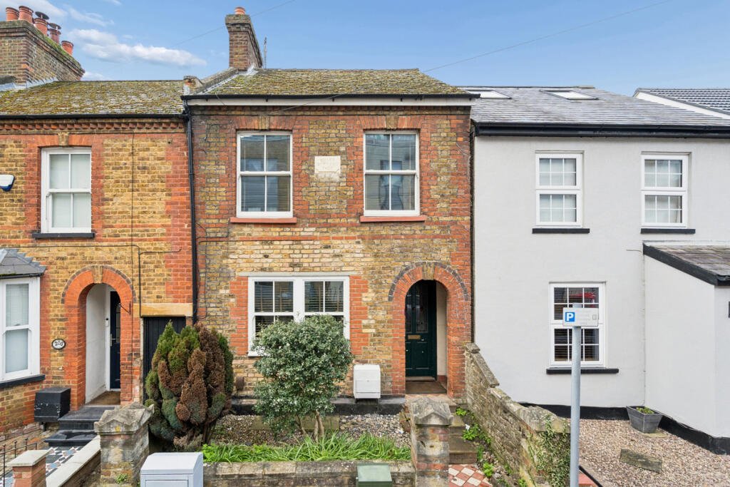 Main image of property: Cotterells, Hemel Hempstead, HP1