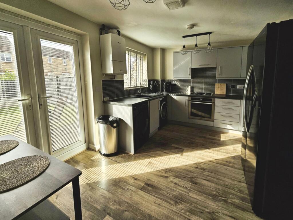 House in Barnsley, South Yorkshire - View 3
