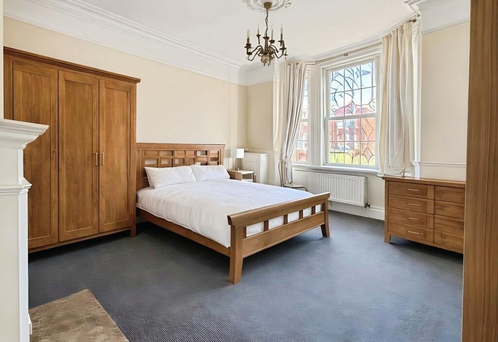 Main image of property: Room 1, Wooton Road, King's Lynn