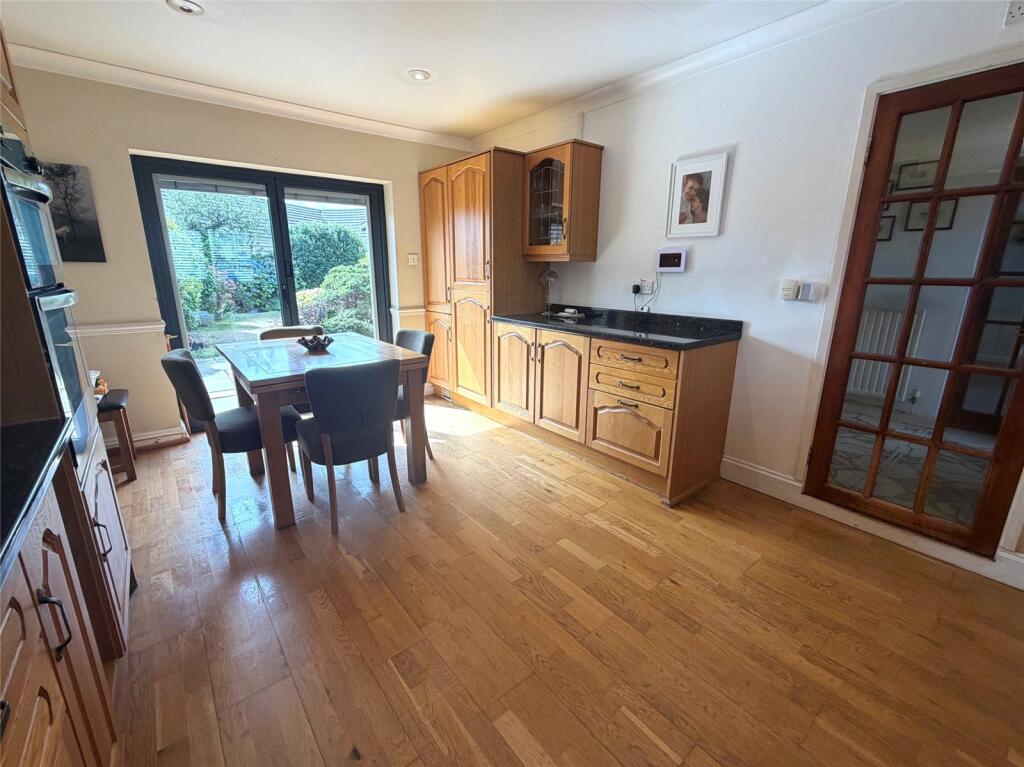 House in Milford Haven, Pembrokeshire - View 3