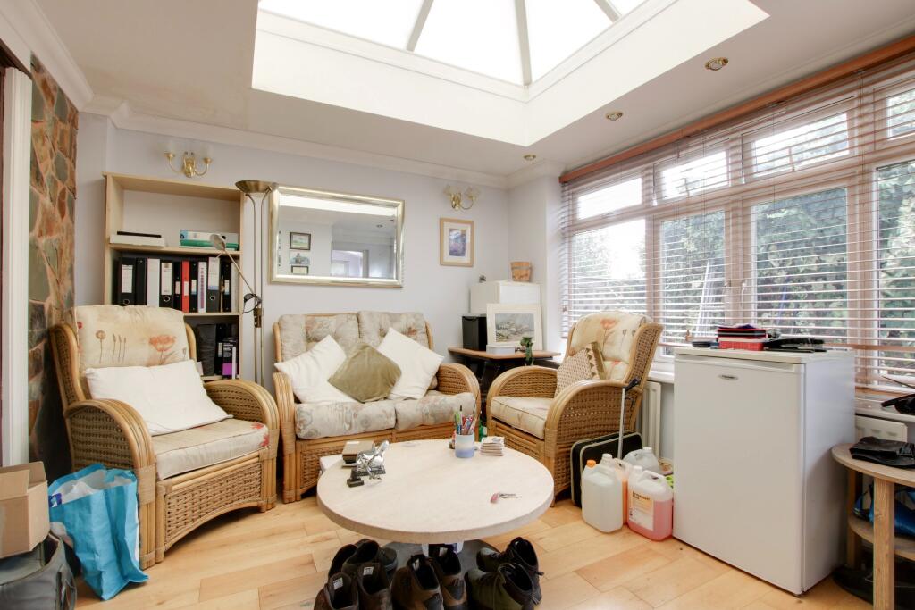 House in Fareham, Portchester - View 4