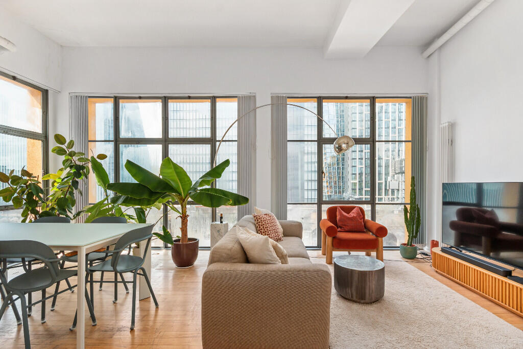 Main image of property: Bankside Lofts, Hopton Street, London, SE1