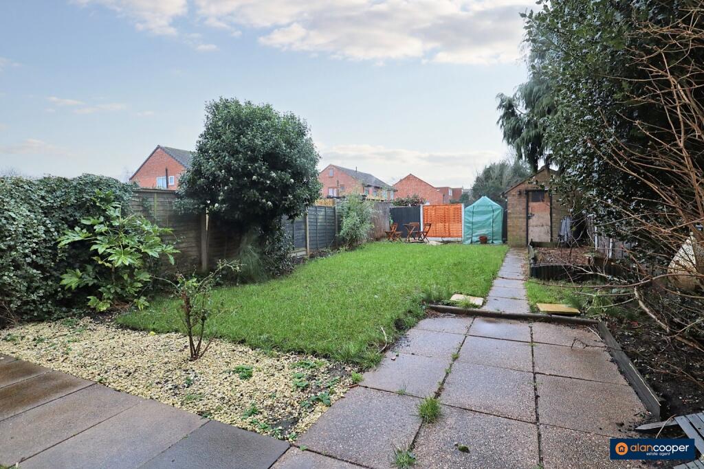 Stafford Close, Bulkington, Bedworth, CV12 9QX photo 2