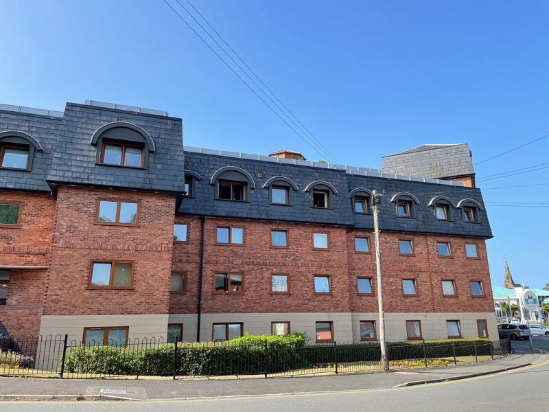 Apartment in Wrexham City Centre, Offa