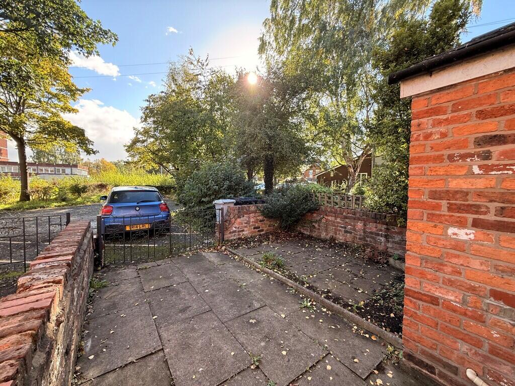 House in Crewe, Cheshire East - View 3