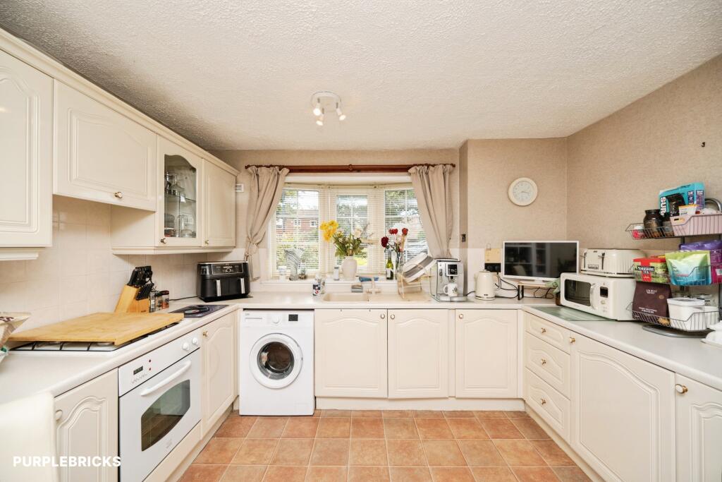 Maxstoke Close, Birmingham, B32 photo 4