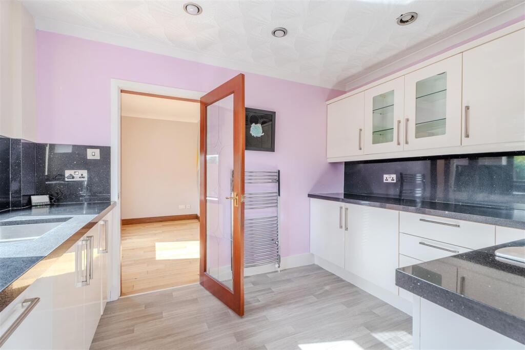 House in Motherwell - More