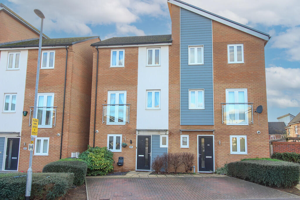 4-bed semi-detached on Waterside Road, Wellingborough, £279,500