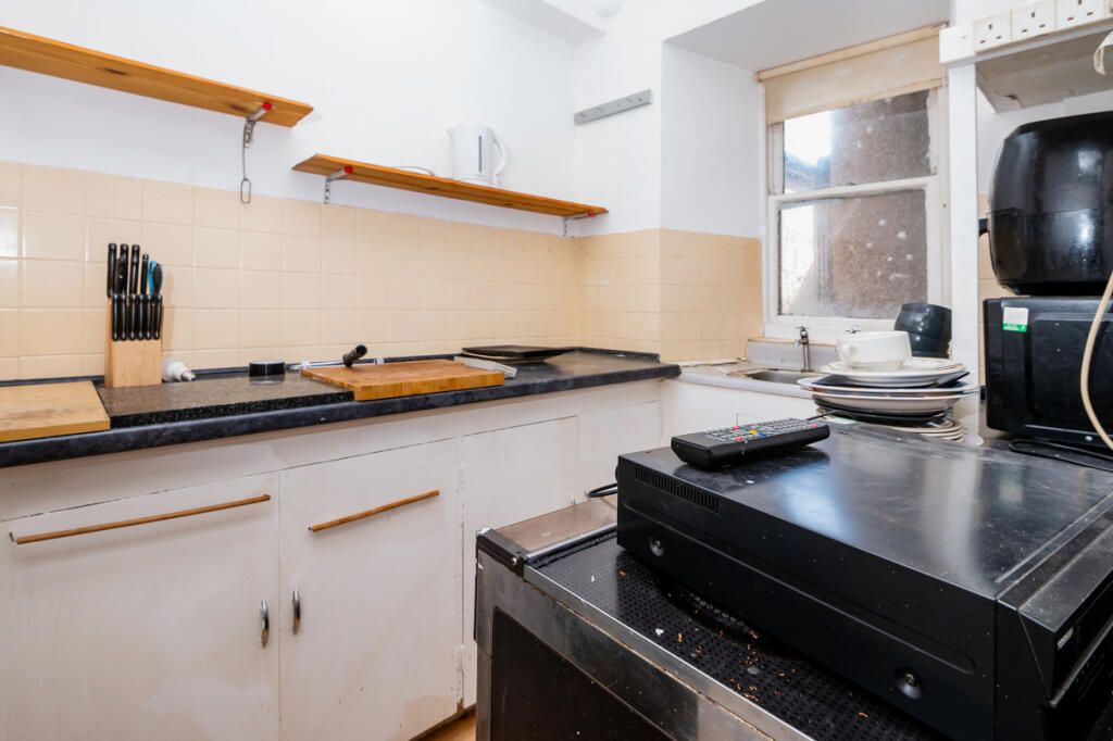 Apartment in Aberdeen, Aberdeenshire - View 3