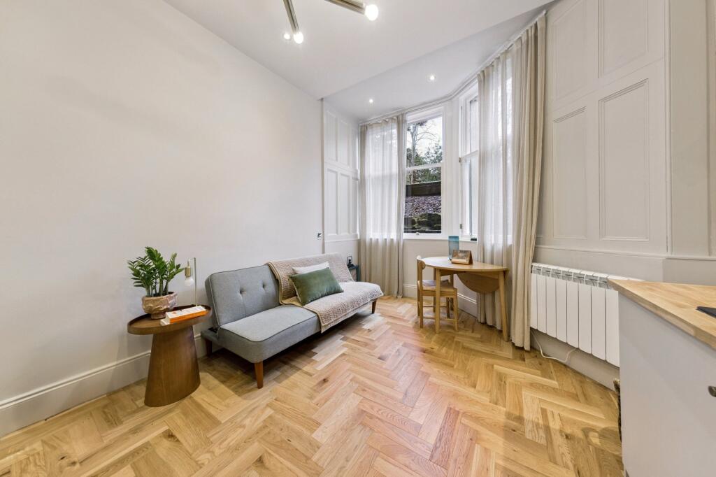 25, Huntly Gardens, Dowanhill, Glasgow photo 4