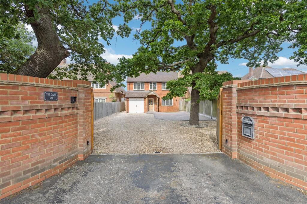 Main image of property: 'The Oaks', Newport Road, Woburn Sands