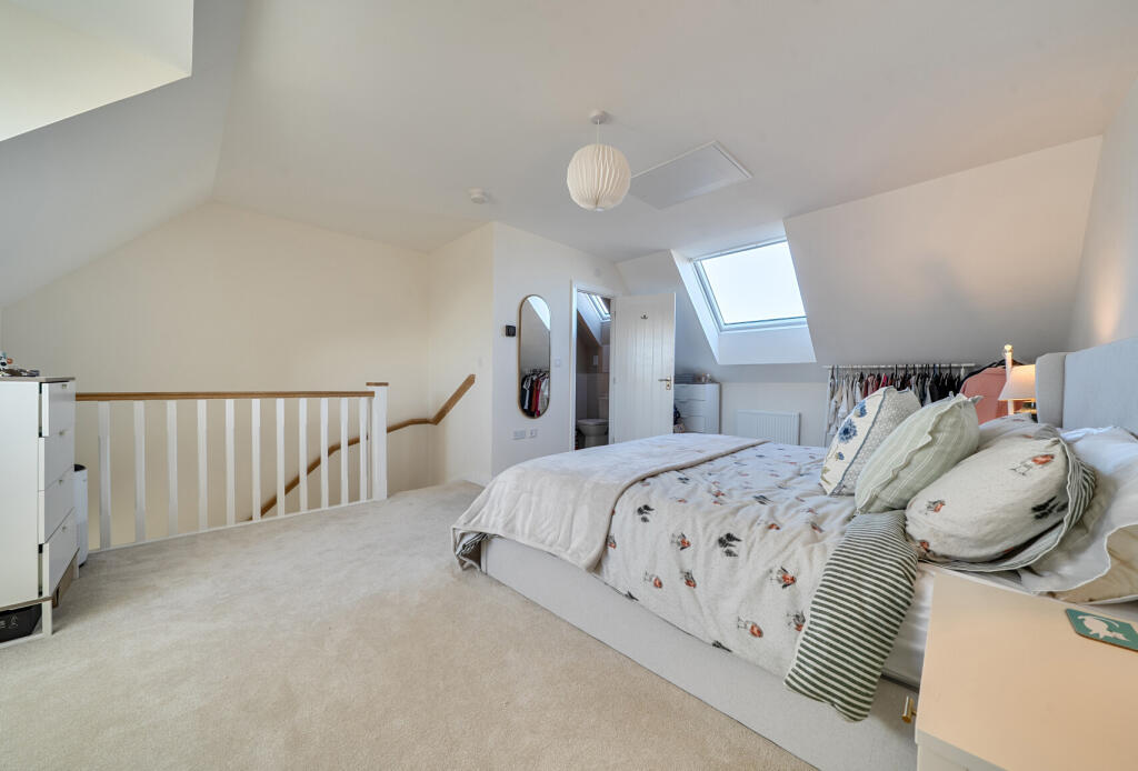 Main image of property: Mountbatten Way, Stoke Gifford, Bristol, Gloucestershire, BS34