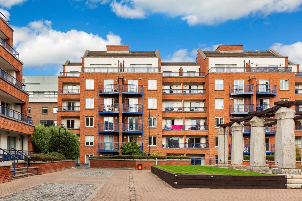 Main image of property: 62 Eagle Island, Custom House Harbour, IFSC, Dublin 1, D01 YE27