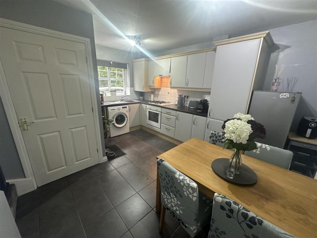House in Chorley, Pincock, Euxton - View 4