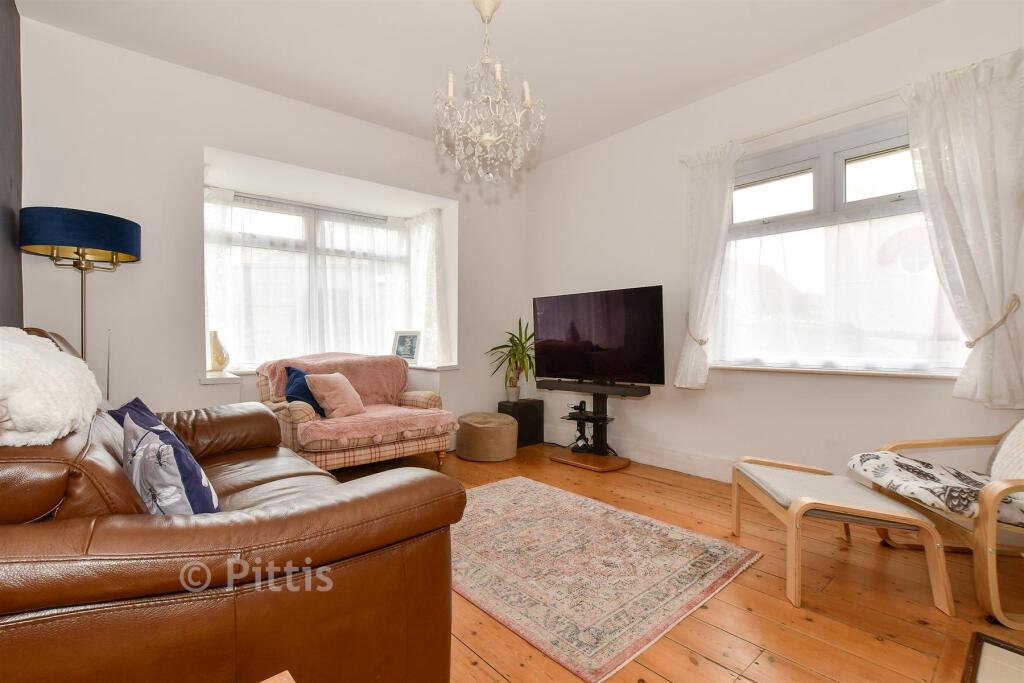House in Portsmouth - View 3