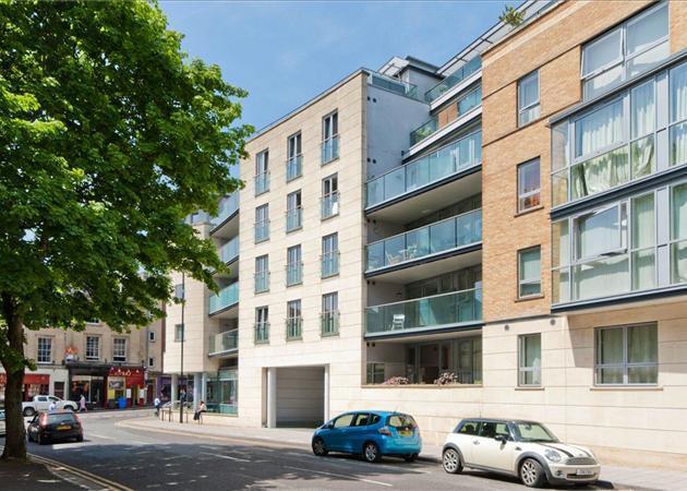 Main image of property: Flat 20 North Contemporis, 20 Merchants Road, Clifton
