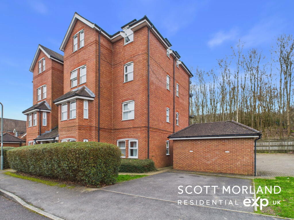Main image of property: Oceana Crescent, Beggarwood, Basingstoke, RG22 4FF