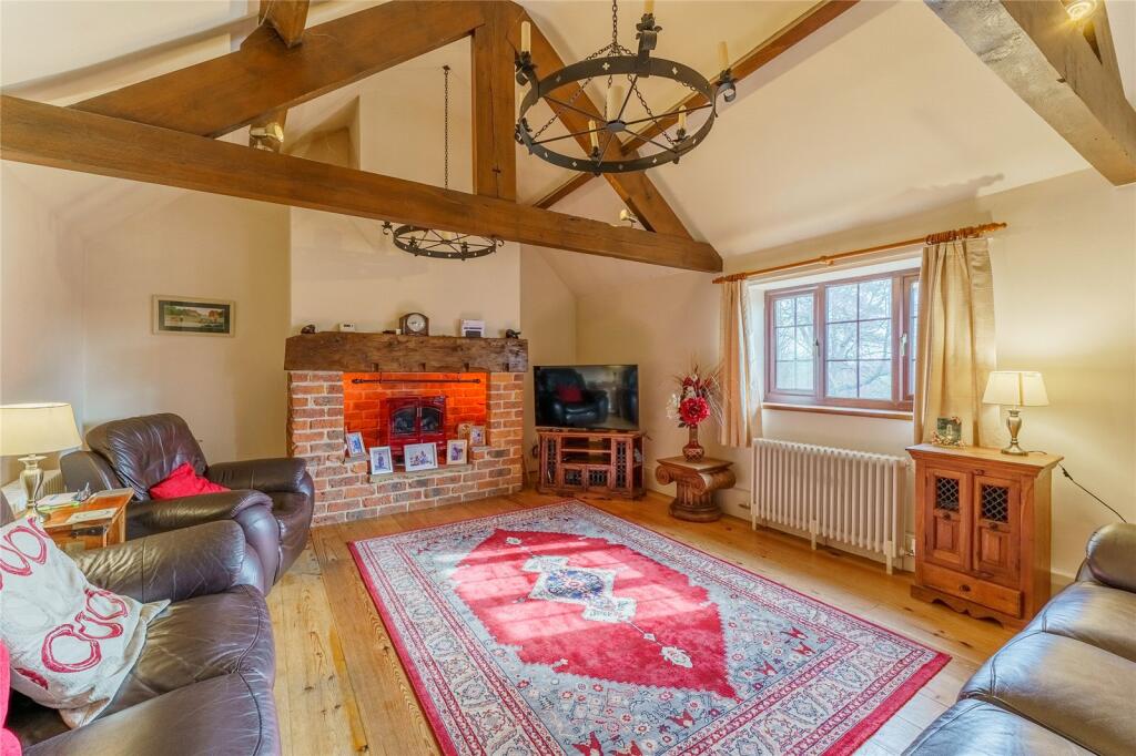 House in Barnsley, Brierley - View 2