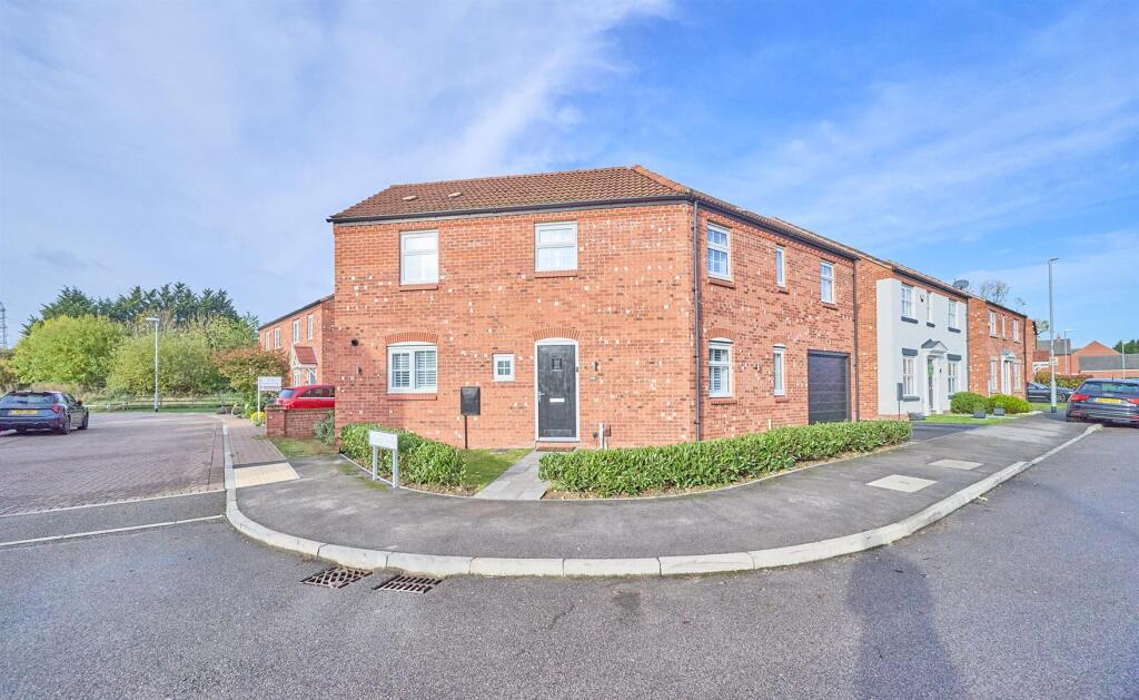Main image of property: Bosworth Way, Leicester Forest East