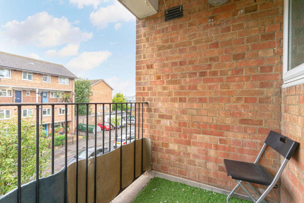 Apartment in London - View 4