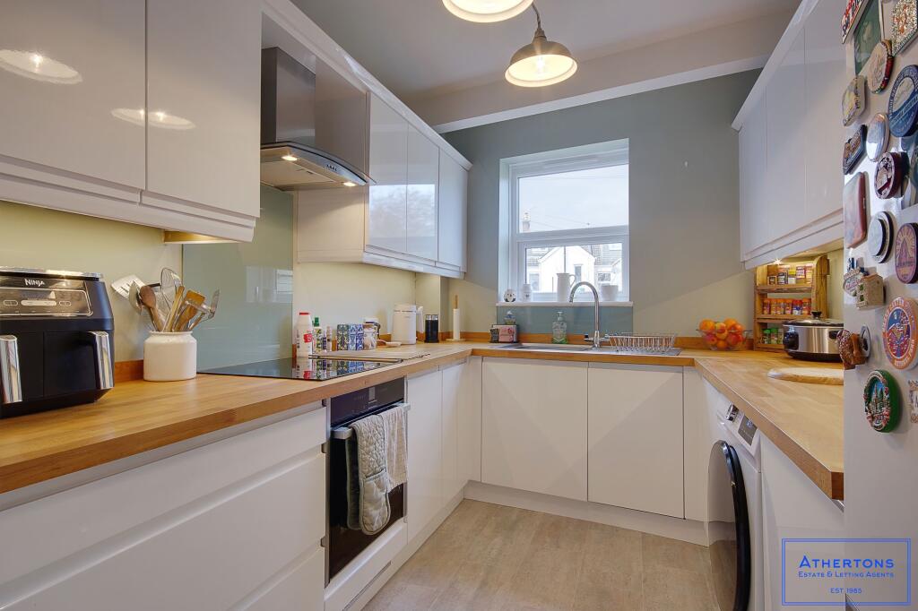 房产图片 2 - Maple Road, Heckford Park, Poole