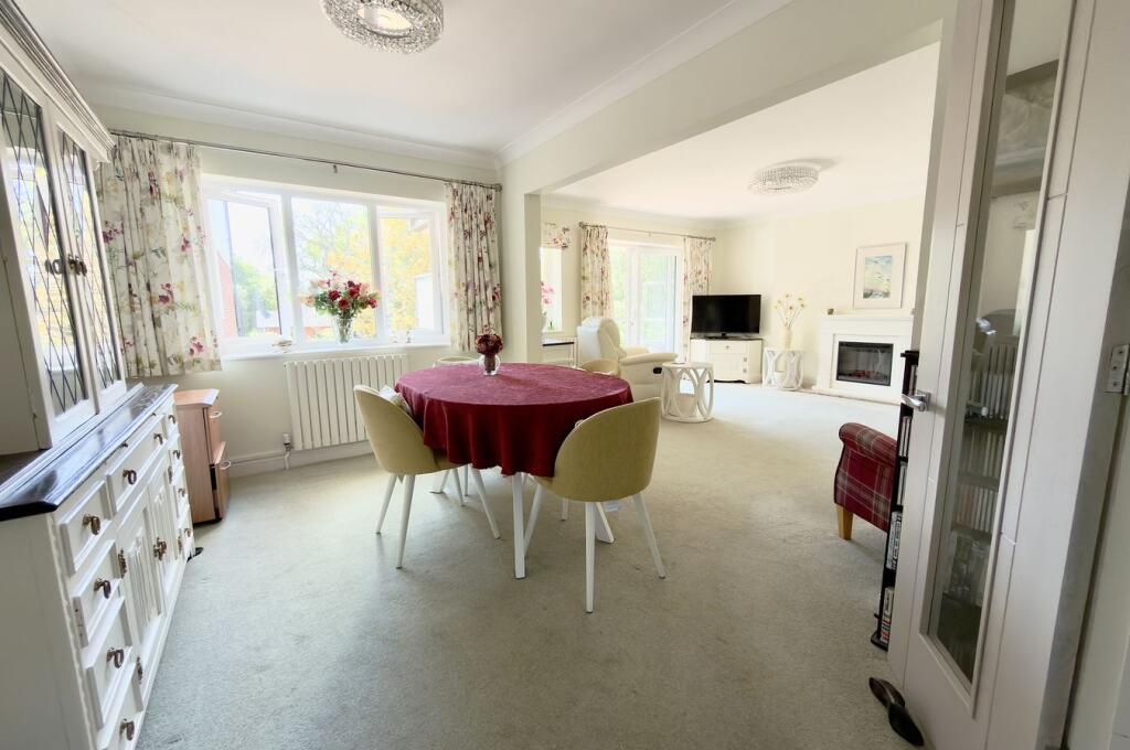Apartment in Bournemouth - More